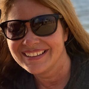 Meet your Posher, Anne